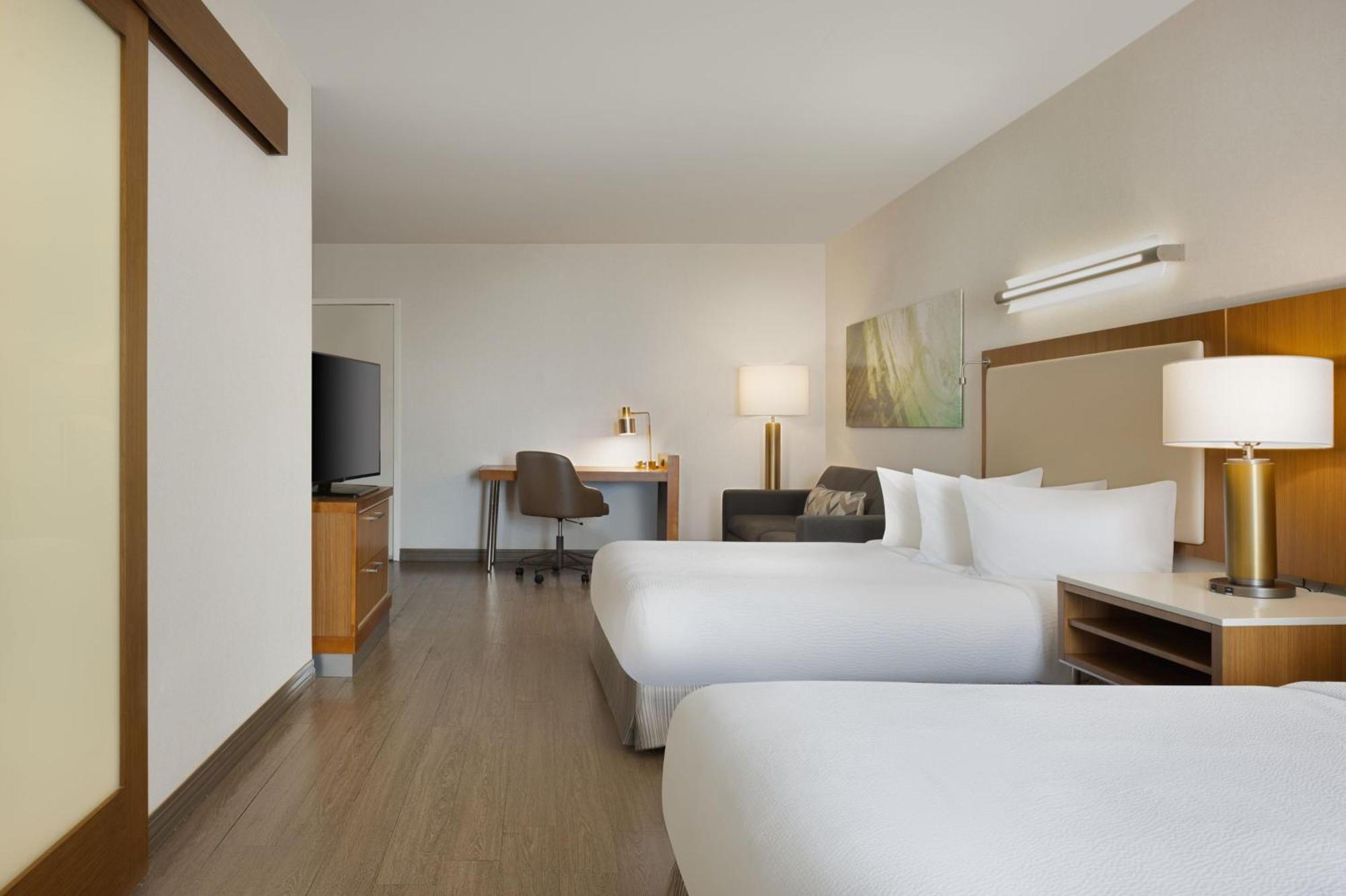 Springhill Suites Orange Beach At The Wharf Экстерьер фото